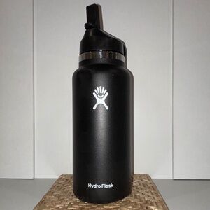 32 oz Hydro Flask with Flip Straw Lid - Black